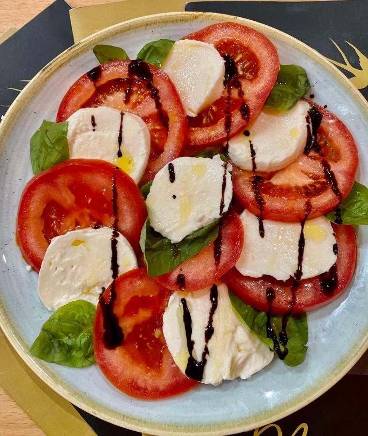 Santa Villa & Restaurant سريمسكا ميتروفيكا المظهر الخارجي الصورة